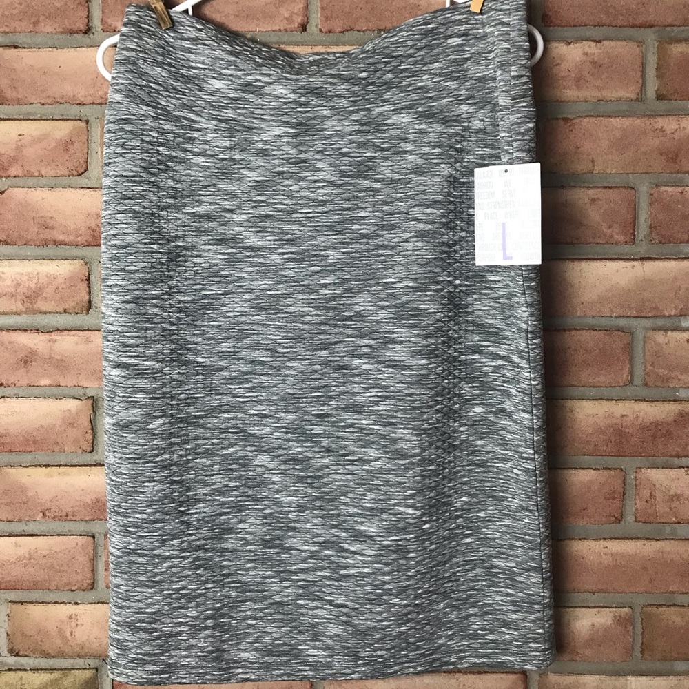 NWT Lularoe Cassie
